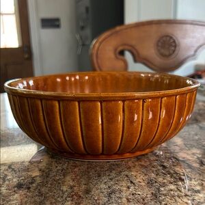 Vintage Ribbed/fluted Ceramic Serving Bowl - Amber Glaze